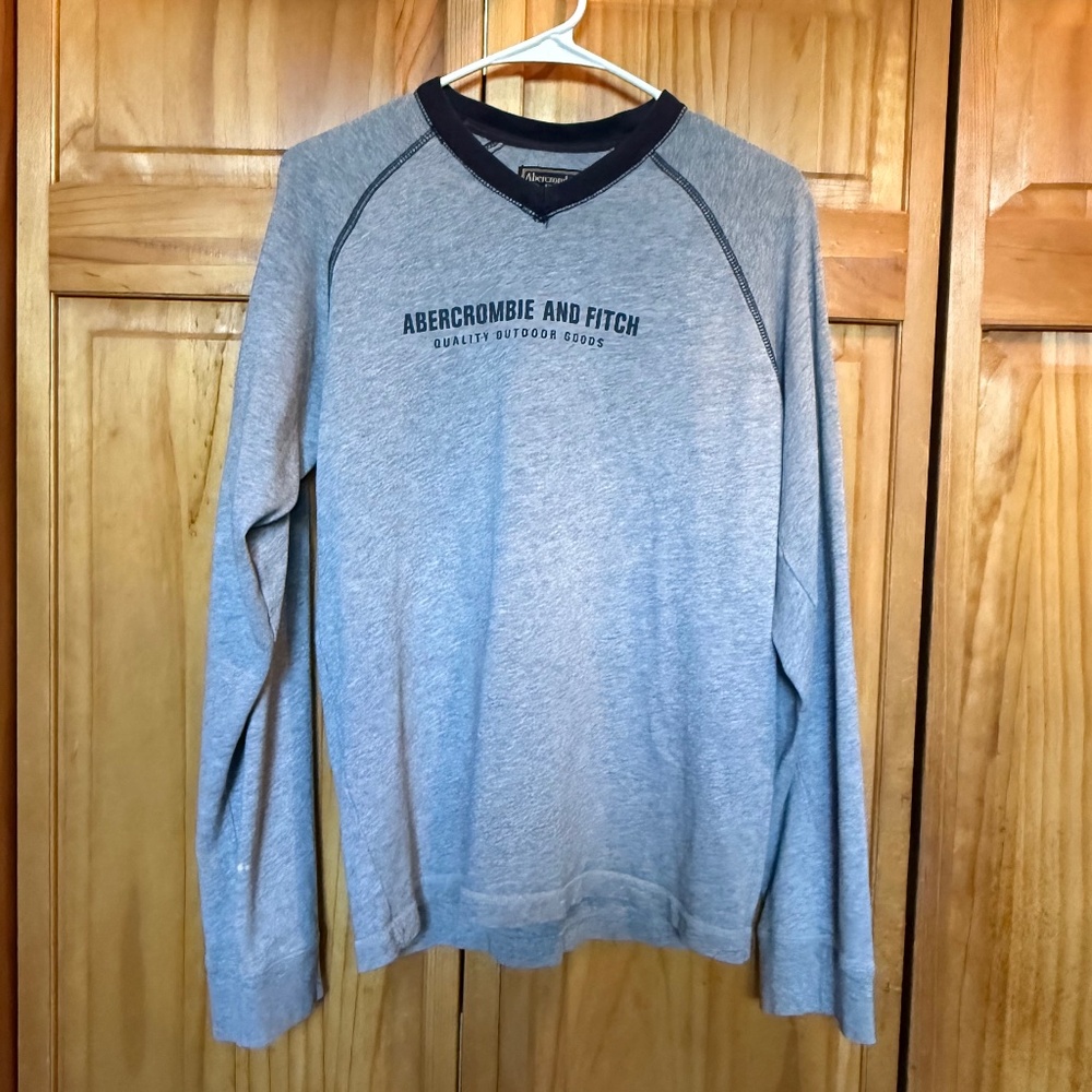 Vintage Abercrombie & Fitch Sweatshirt Men's Small V-neck 100% Cotton